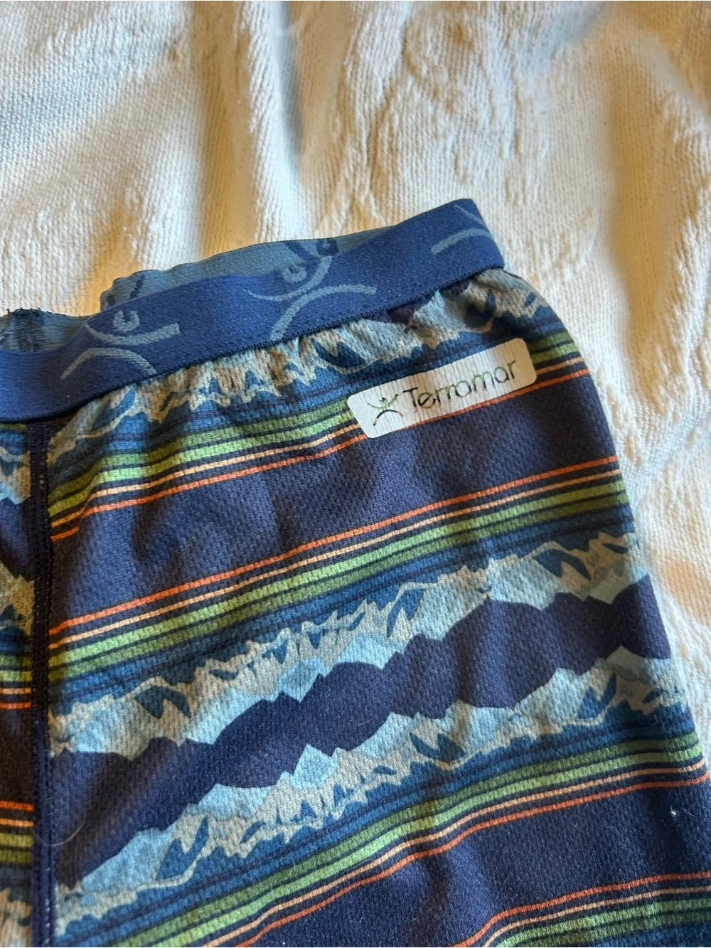 Terramar Kids Boys 4T Thermal Baselayer Set Top & Pants Mountains Stripes